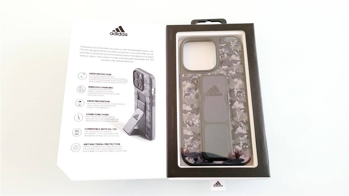 レビュー】adidas GRIP CASEは動画視聴に便利なiPhone用スタンド付きケース ガジェットの窓口
